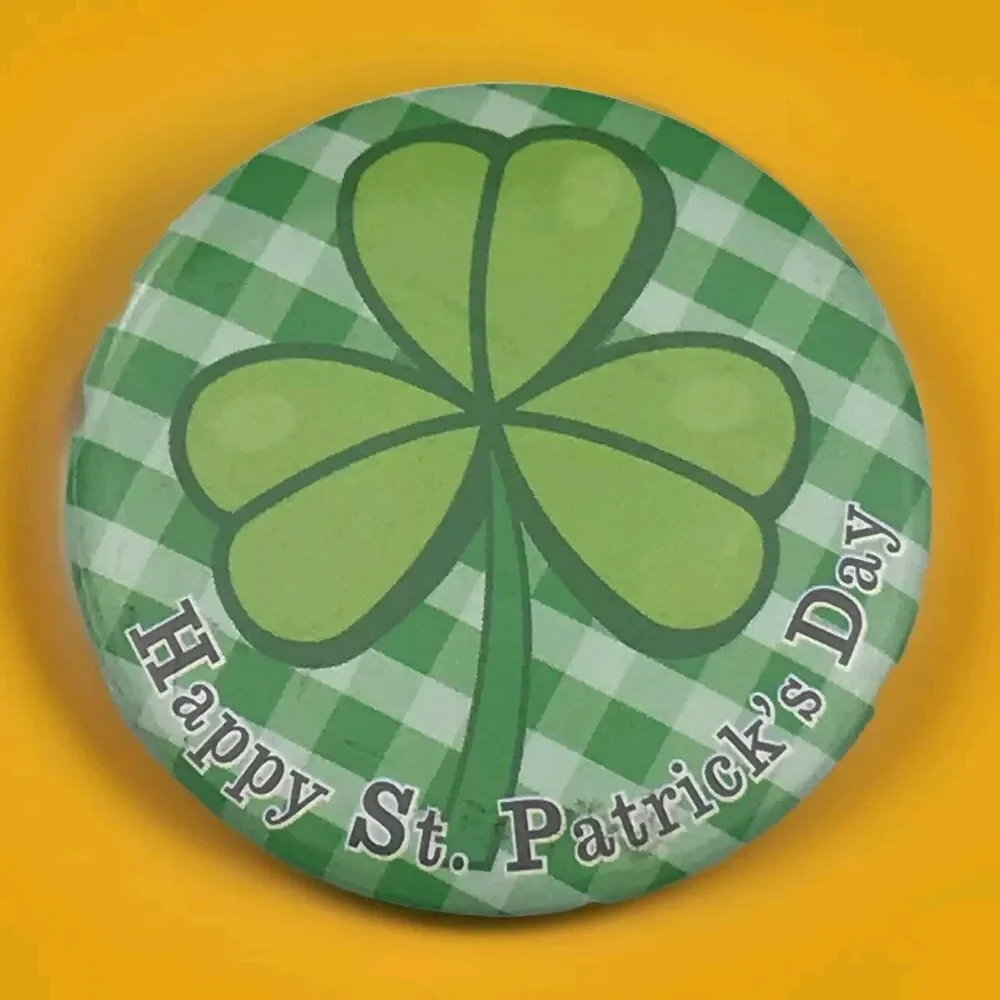 Happy St Patricks Day Pin Button Green White Plaid Shamrock Clover VTG Festive